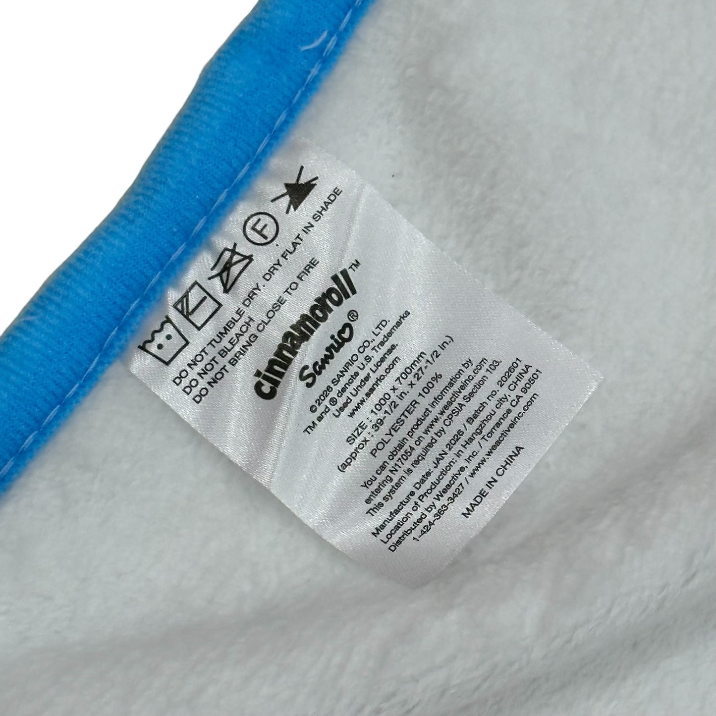 Cinnamoroll "Food" Throw