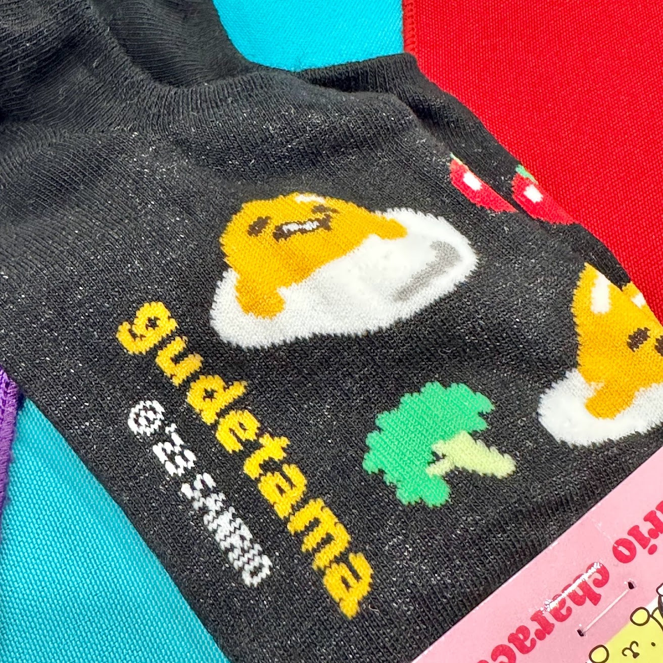 Gudetama "Face" Non Slip Ankle Socks