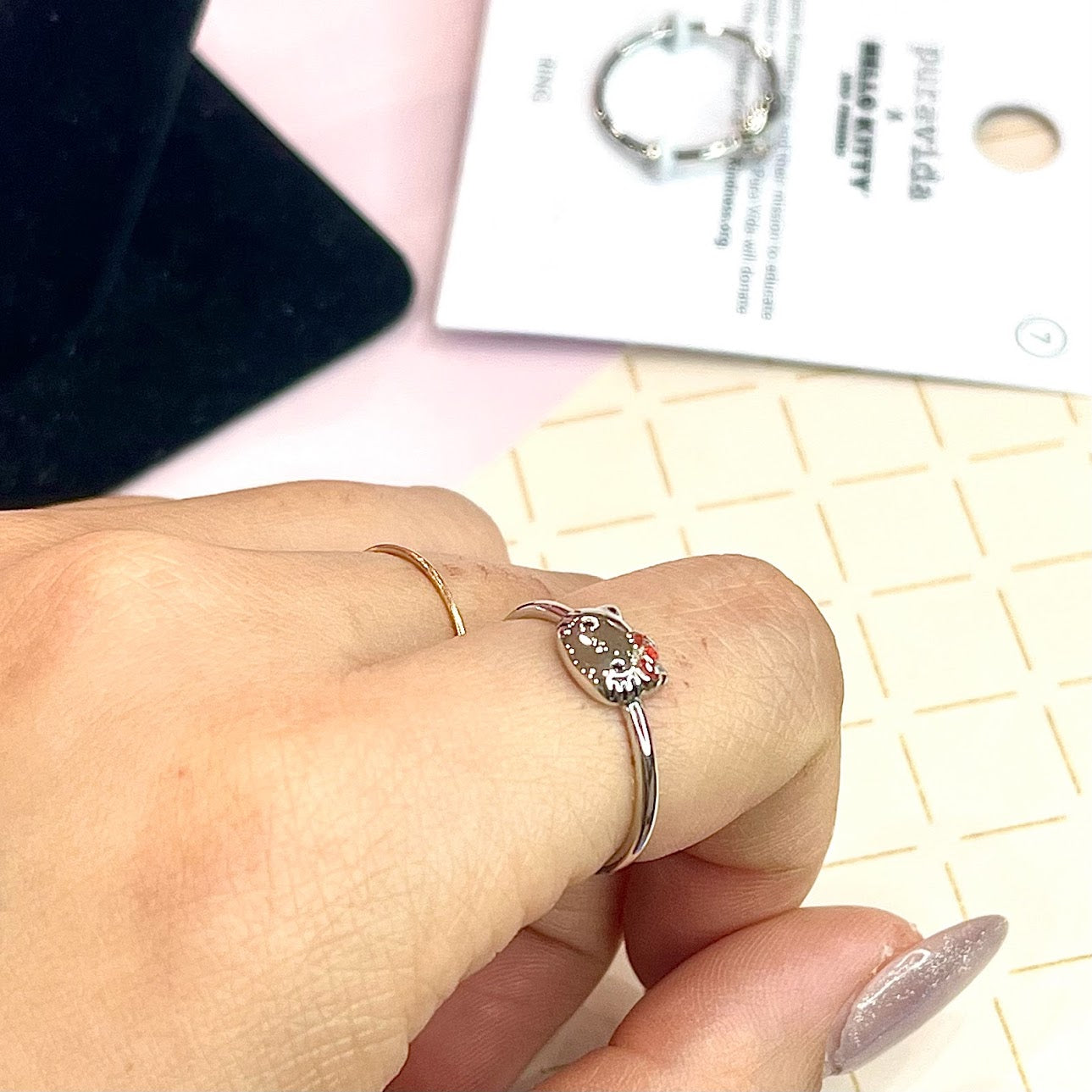 Pura Vida x Hello Kitty Face Ring (Size 5)