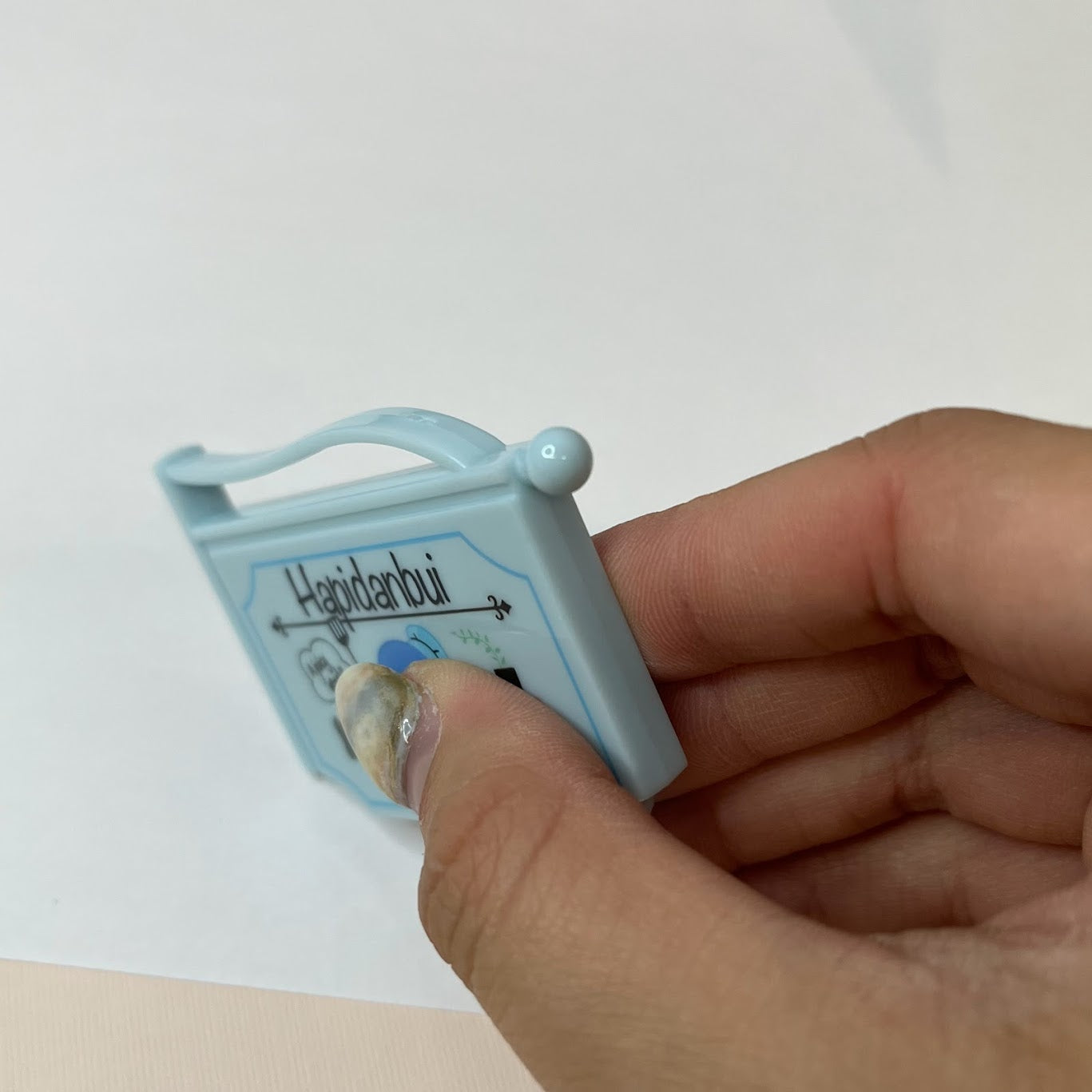 Tuxedosam "Hapidanbui" Magnet
