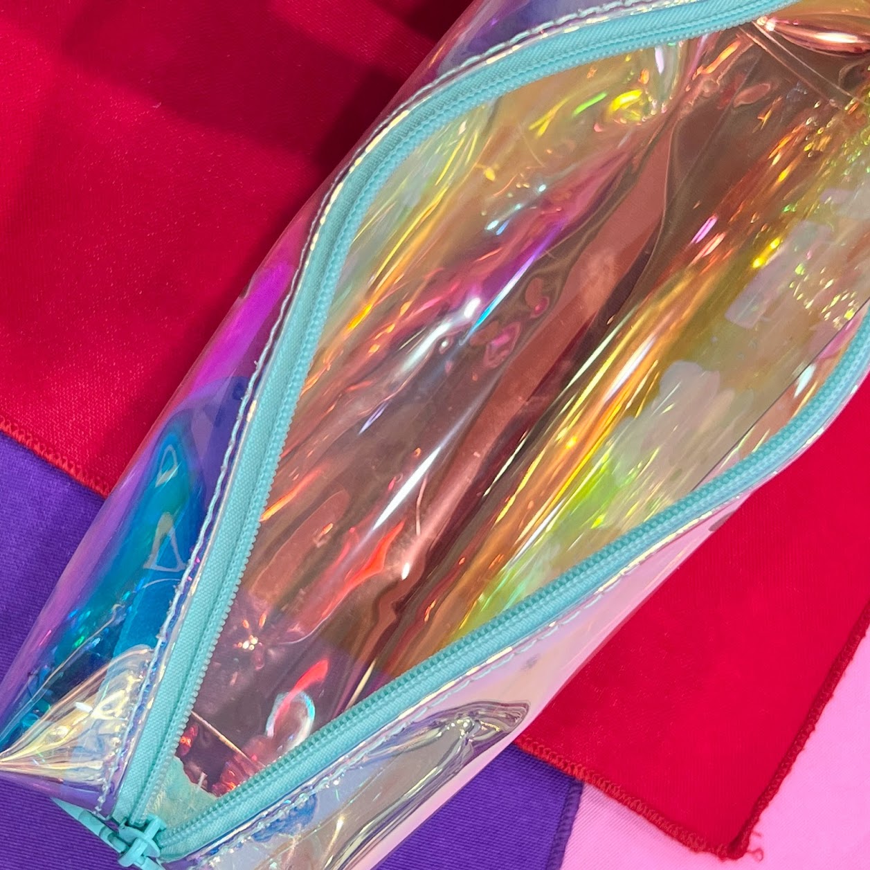 Pochacco Hologram Pencil Pouch