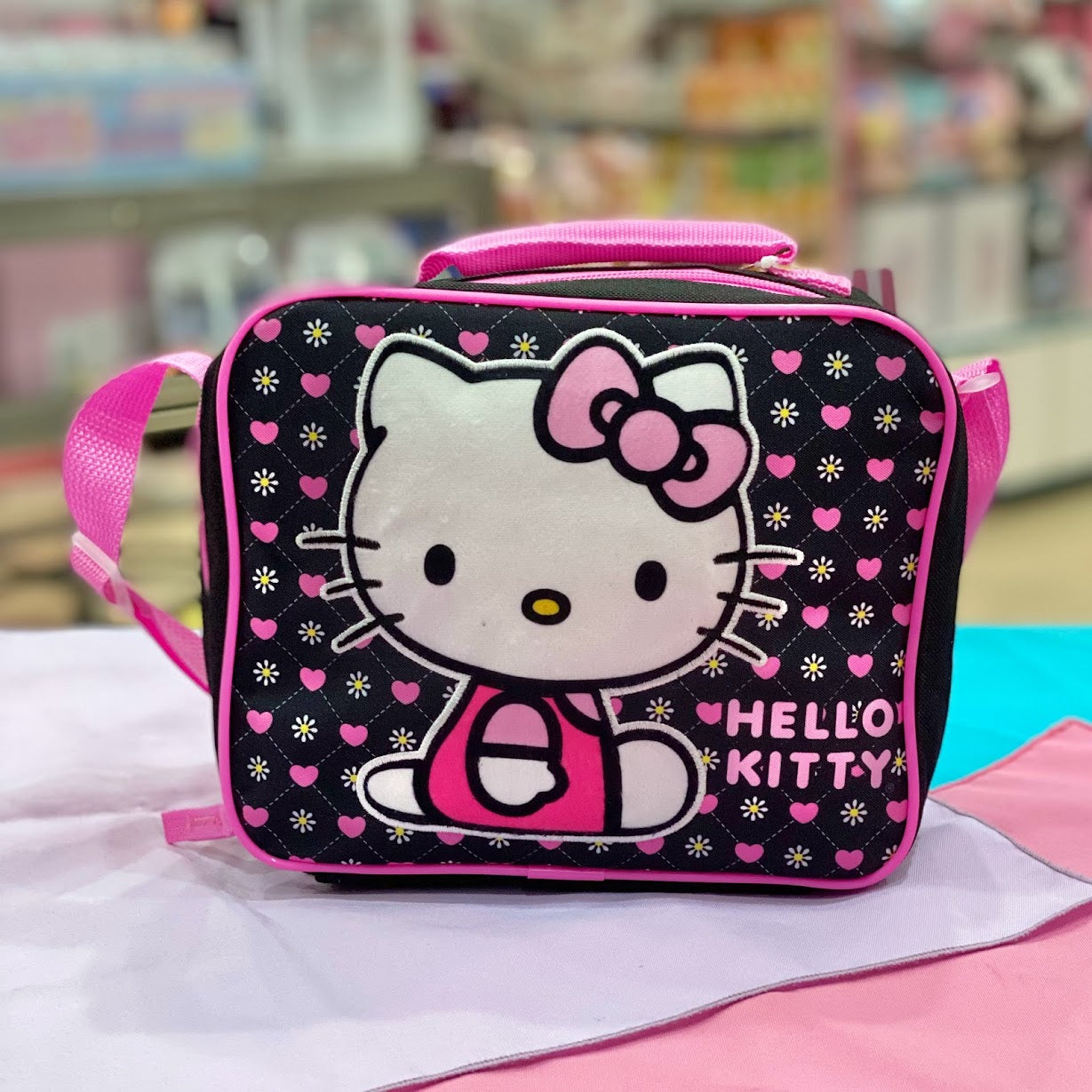 Hello Kitty "Heart Black" Lunch Bag