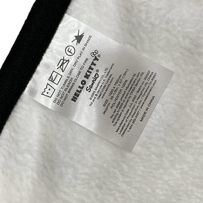 Hello Kitty "Emotion" Throw