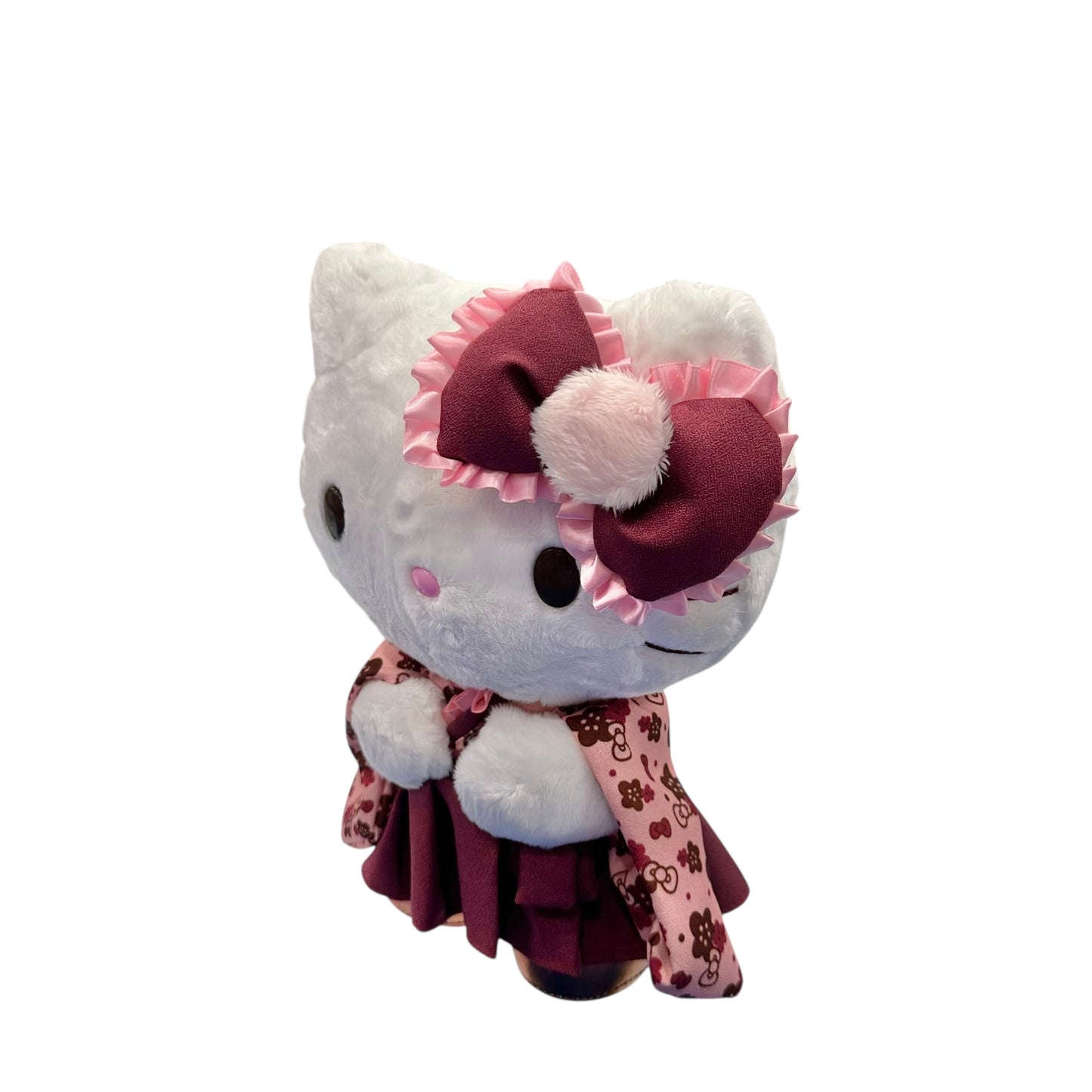Hello Kitty Standing "Hakama" 10in Plush