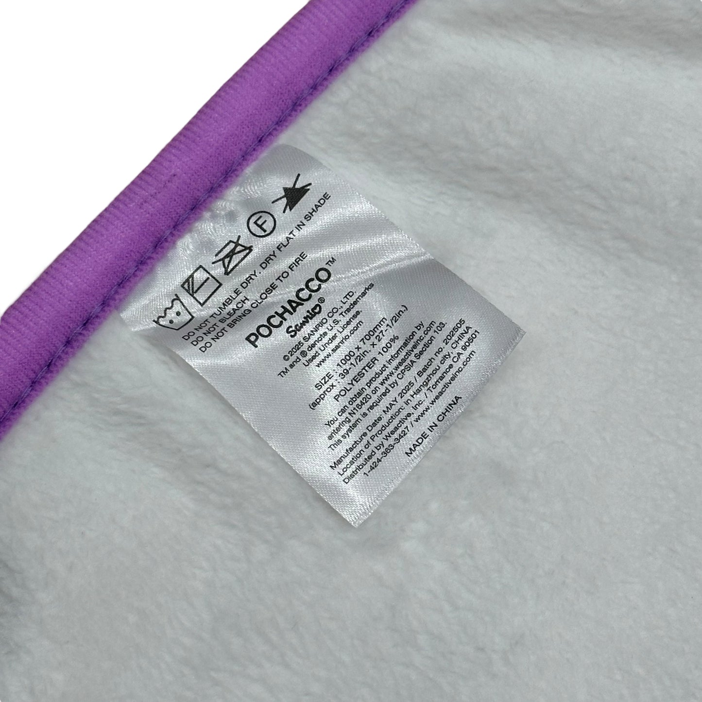 Pochacco "Neon" Throw