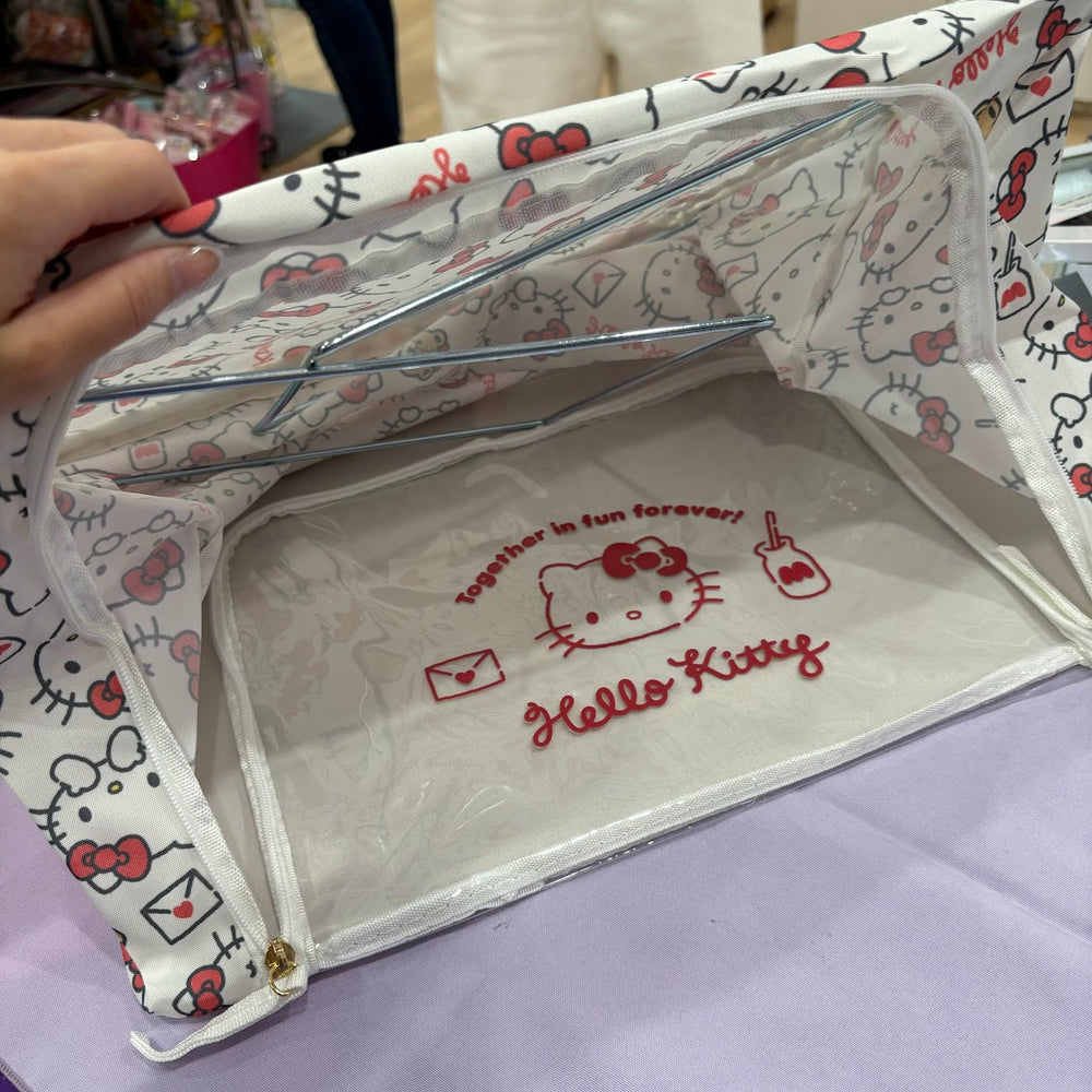 Hello Kitty "Window" Storage Case