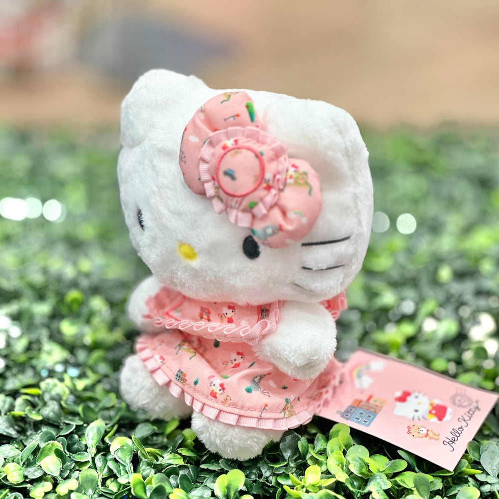 Hello Kitty "London" Bean Doll