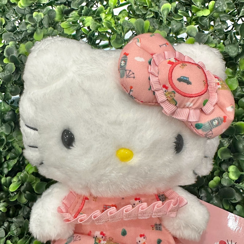 Hello Kitty "London" Bean Doll