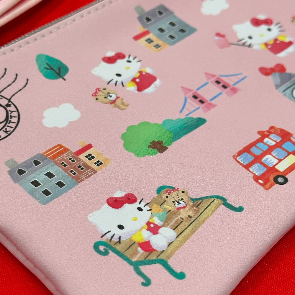 Hello Kitty "London" Purse