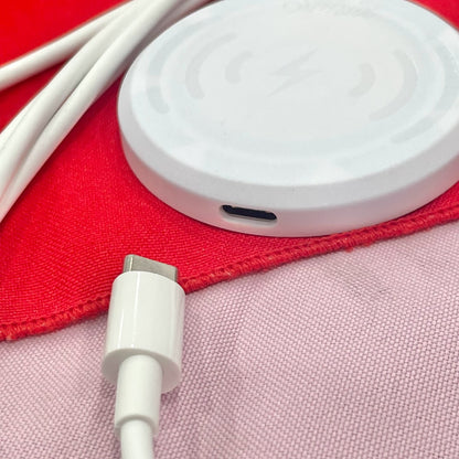 Sonix x Hello Kitty "Strawberry Milk" Magnetic Link Wireless Charger