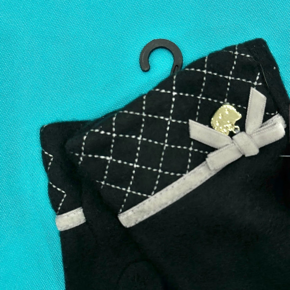 Hello Kitty "Ribbon" Gloves