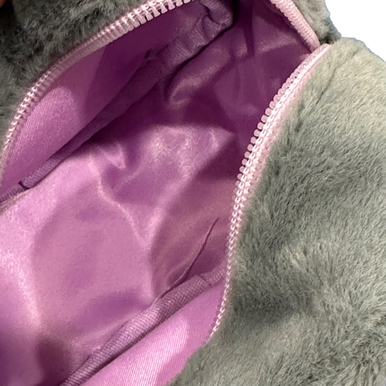 Kuromi "Smile" Die-Cut Pouch