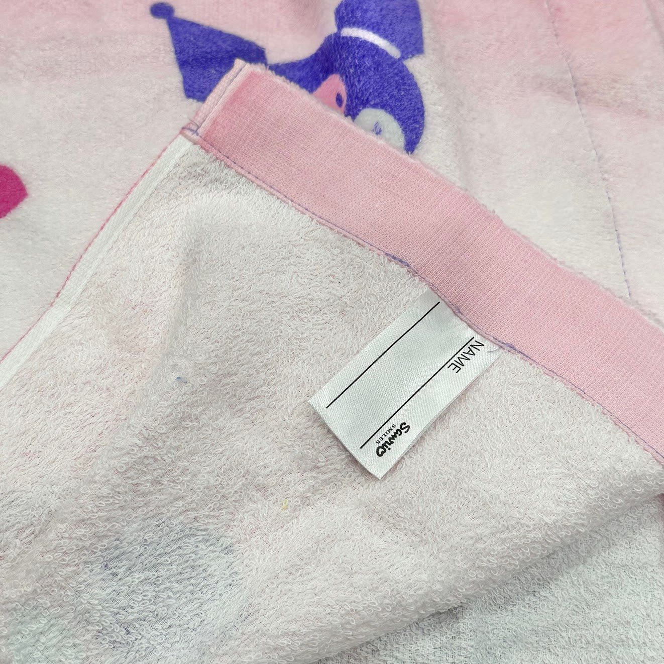 Kuromi "Rose" Snap Towel (80)