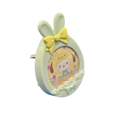 Pochacco Badge & Stand