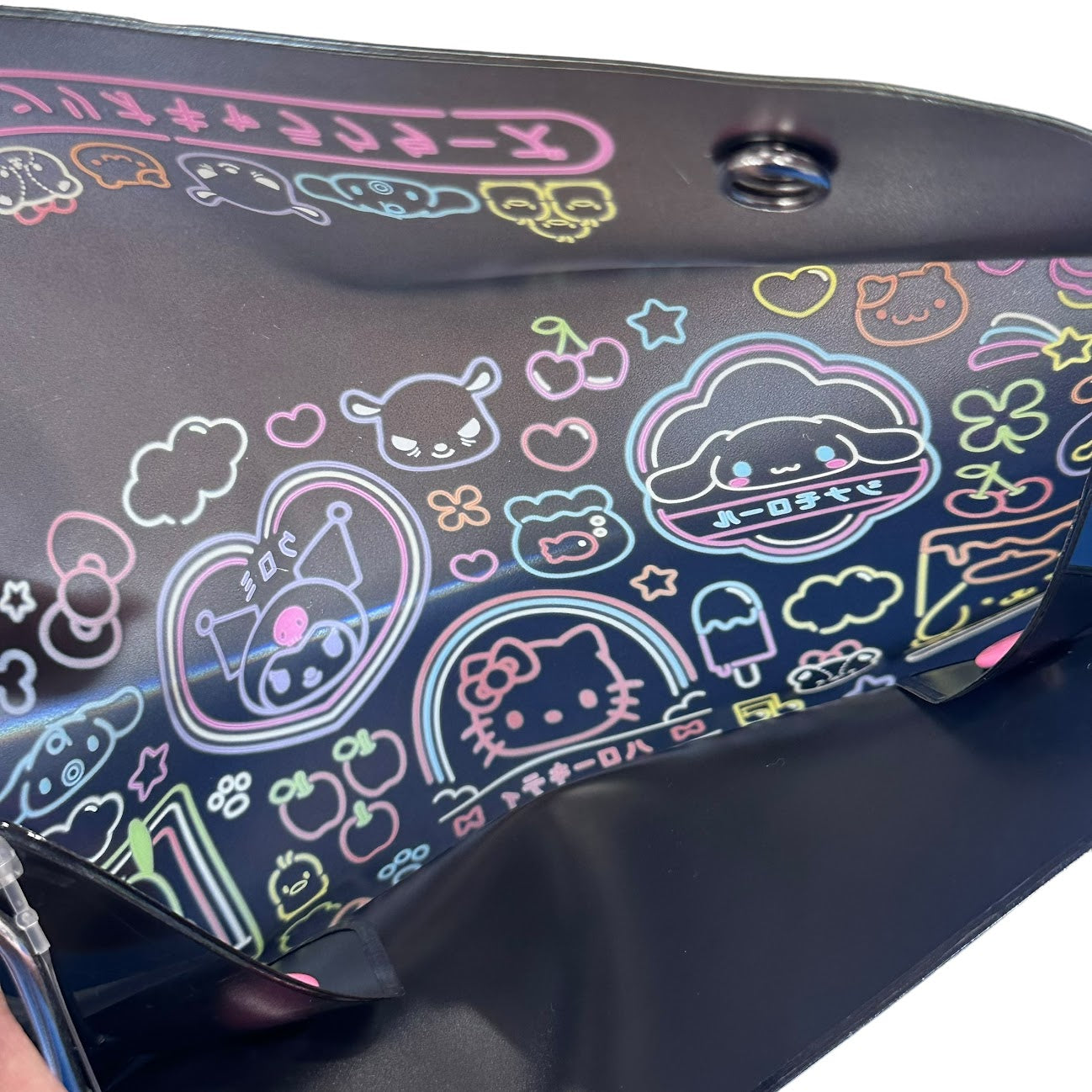 Sanrio Characters "VIVI" Pouch