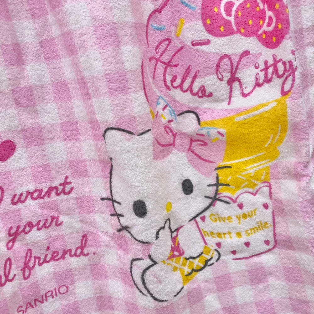Hello Kitty "Gingham" Wrap Towel (60)