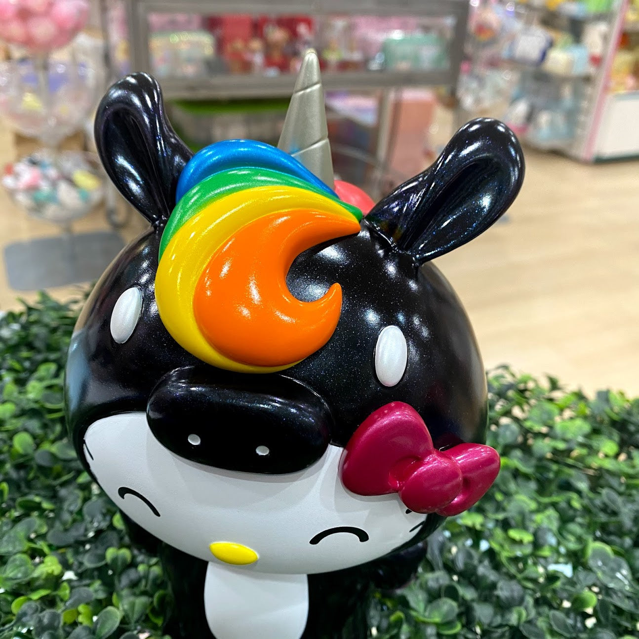 kidrobot x Hello Kitty Unicorn 8in Black Figure [SEE DESCRIPTION