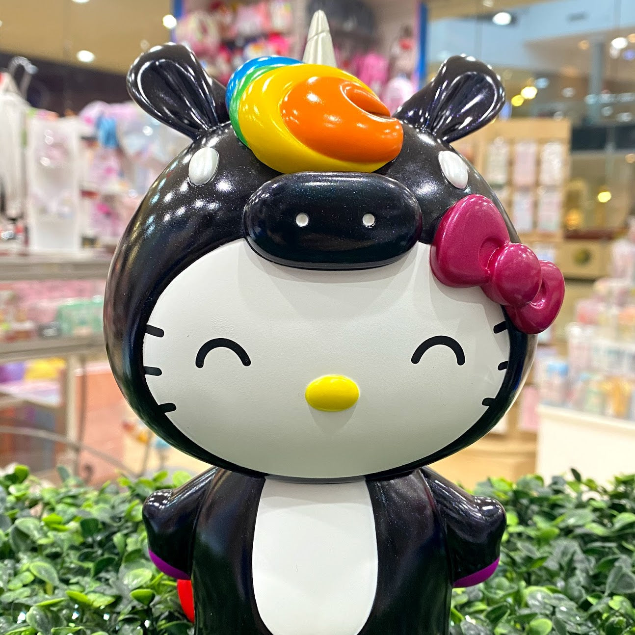 kidrobot x Hello Kitty Unicorn 8in Black Figure [SEE DESCRIPTION