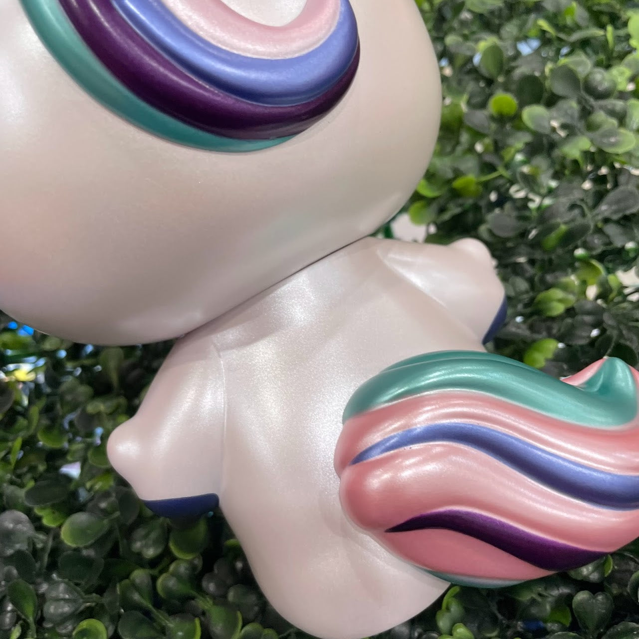 kidrobot x Hello Kitty Unicorn 8in Pastel Pearl Figure [SEE DESCRIPTION]