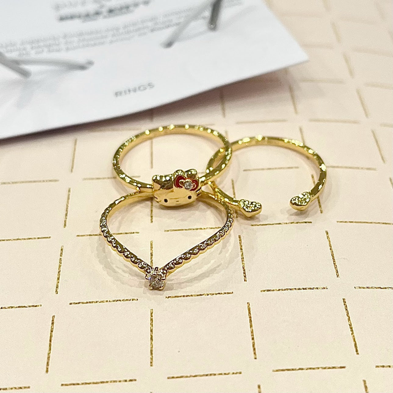 Pura Vida x Hello Kitty Delicate Ring Stack (Size 6)