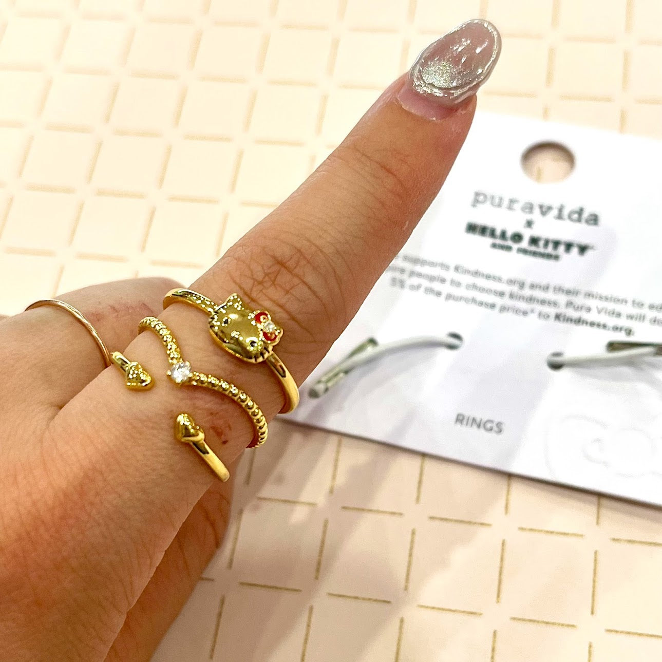 Pura Vida x Hello Kitty Delicate Ring Stack (Size 6)