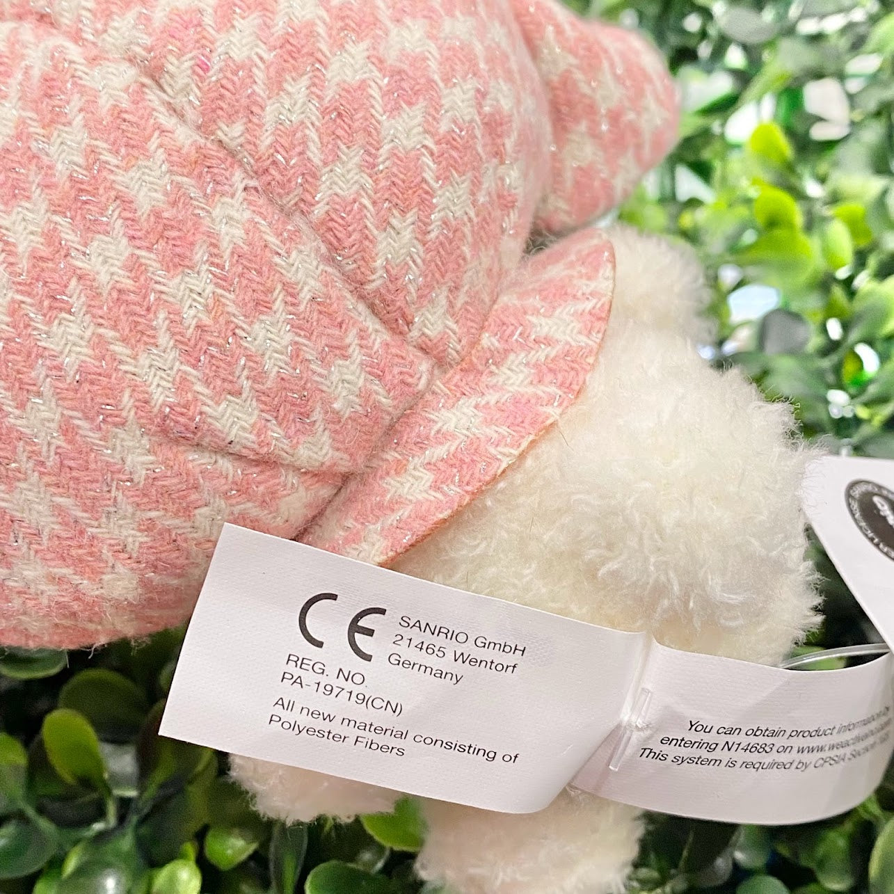 My Melody "Houndstooth" Mascot Clip-On Plush