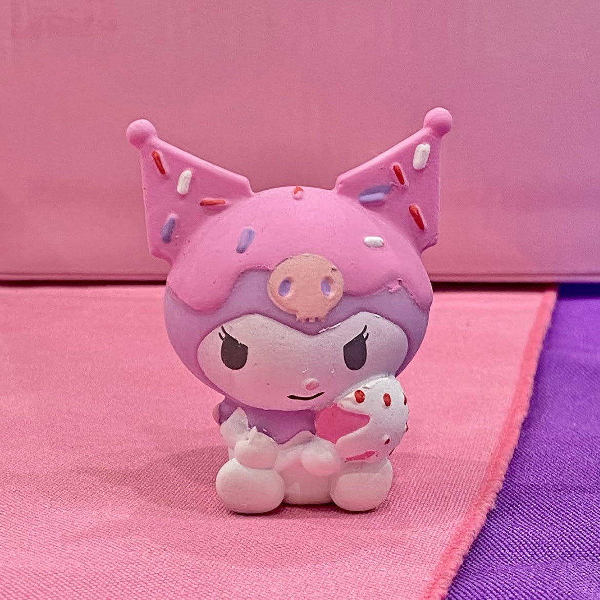 Sanrio Squishy Figure Capsule Series 2 (Kuromi)