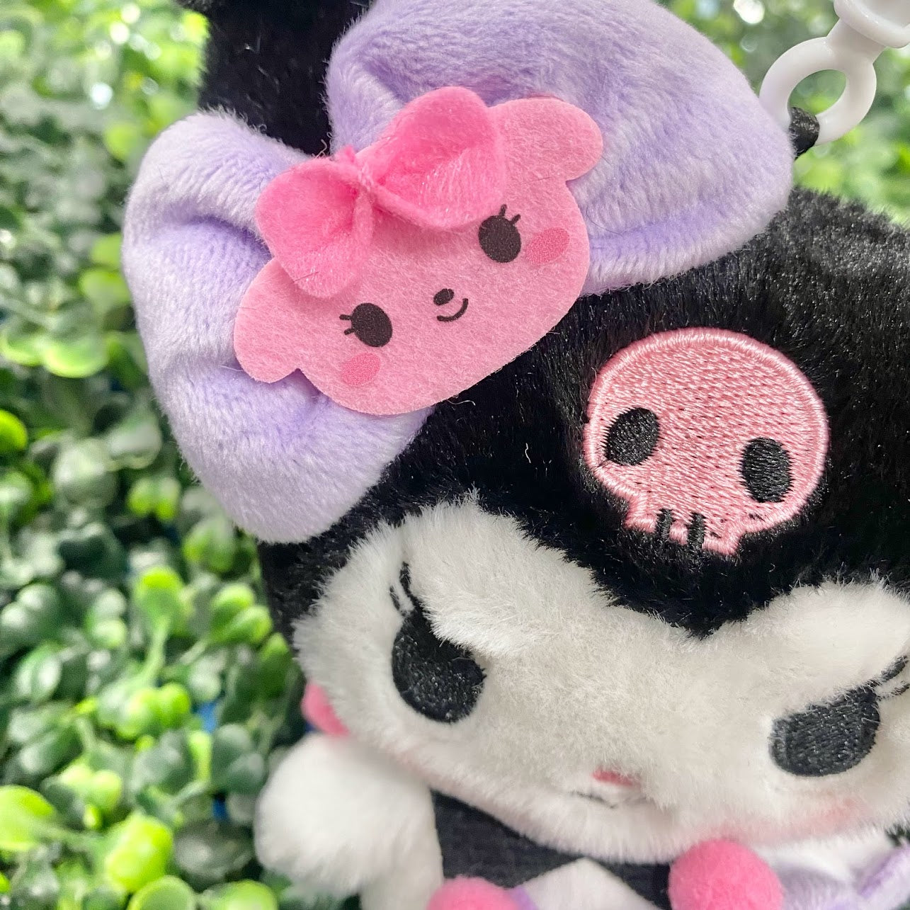 Kuromi Mascot Clip-On Plush w/ Friends Accessory