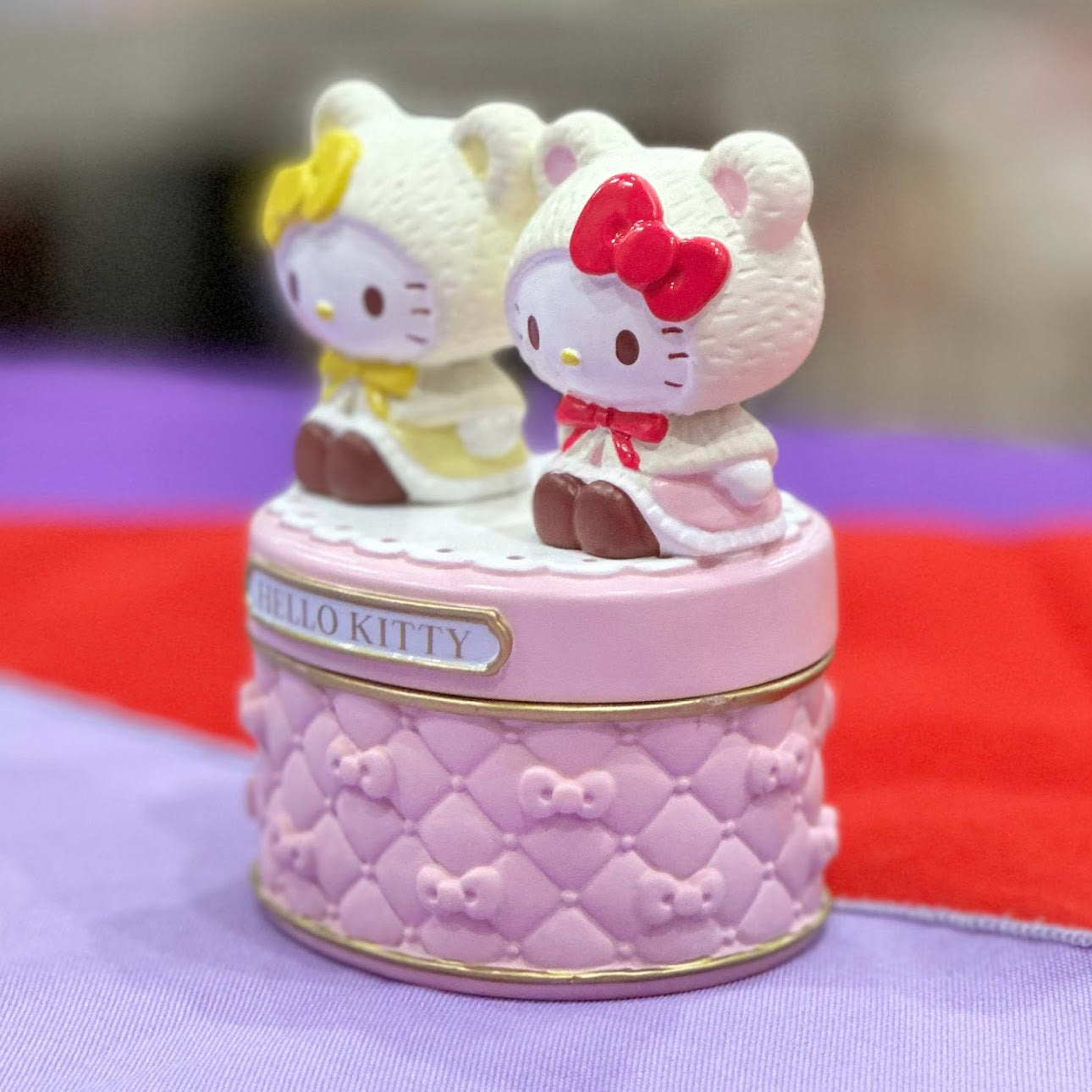 Hello Kitty "Cape" Accessory Case