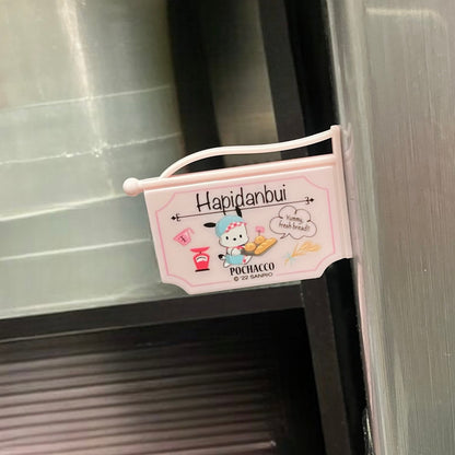Pochacco "Hapidanbui" Magnet